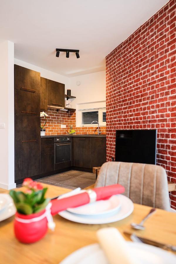 Ana Apartment *